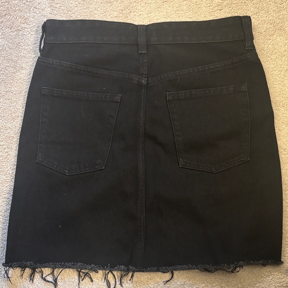 H&M Black Denim Frayed Hem Mini Skirt - Picture 3 of 3